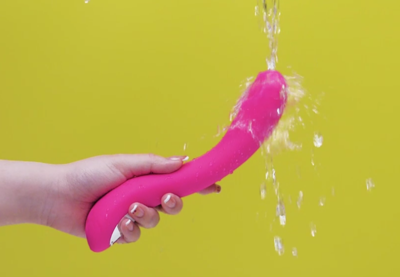 Interactive G-spot vibrator
